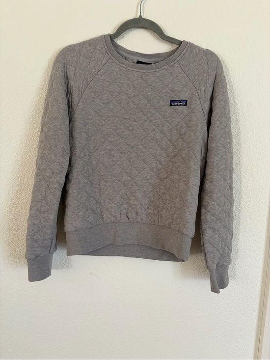 Patagonia Sweaters - Patagonia quilted crew sweater size xs